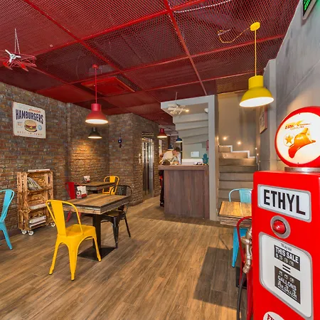 Taksim Nis - Istiklal Street 3* Estambul