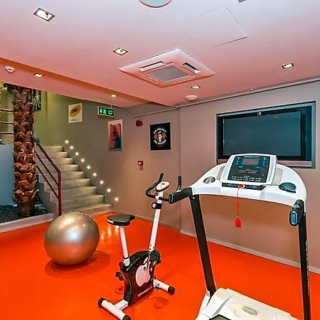 Taksim Nis - Istiklal Street מלון 3*