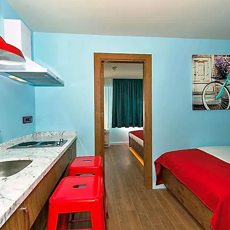 מלון Taksim Nis - Istiklal Street 3*