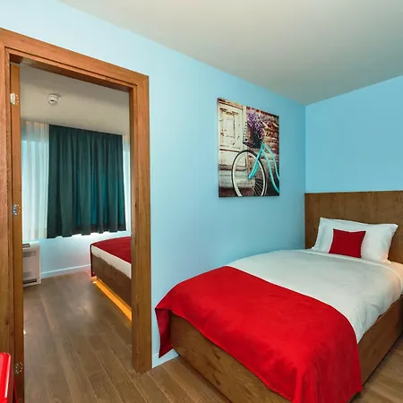 Hotel Taksim Nis - Istiklal Street Istanboel