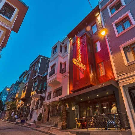 Taksim Nis - Istiklal Street 3* Istambul