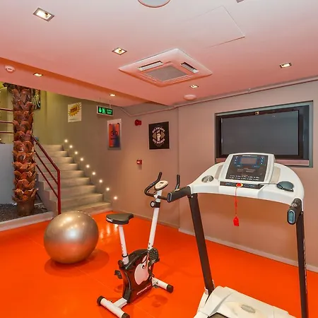 Taksim Nis - Istiklal Street Otel 3*